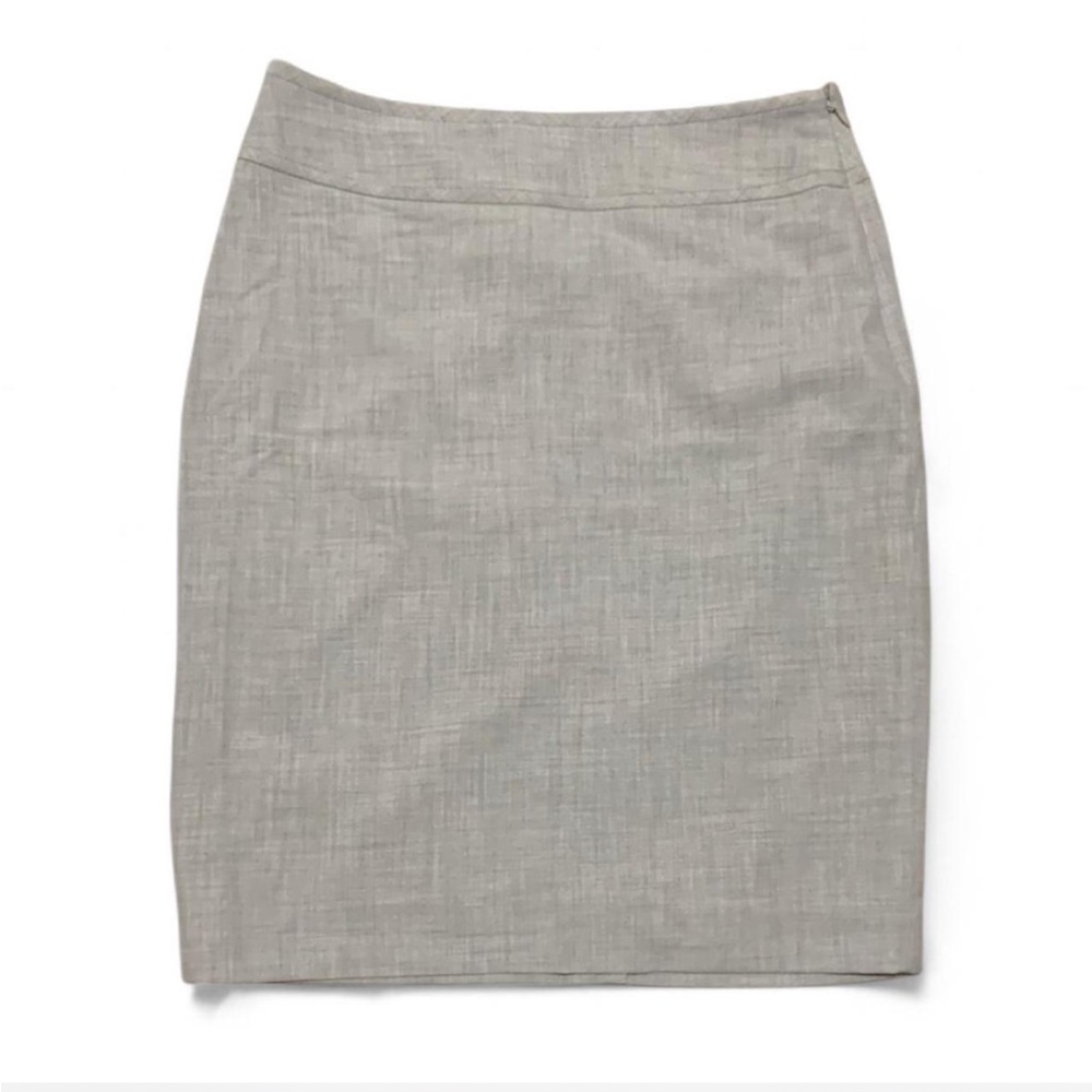The Limited light gray pencil skirt sz 6 Lexie fit
